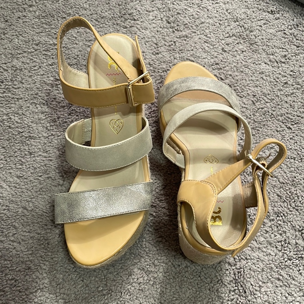 BC Wedge shoes. Size 7 1/2.
